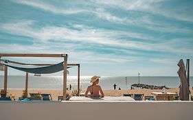 Hôtel Le Rivage vue sur mer - LOGIS - Châtelaillon-plage